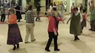 AACTMAD Advanced English Country Dance - with Gaye Fifer - Take 3