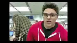 FAttY SPiNS - Apple Store Love Song