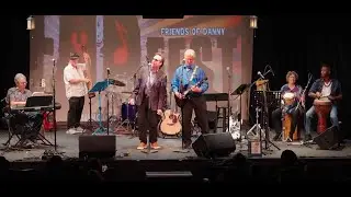 Larry Lynch & Robbie Dunbar perform Van Morrison's 