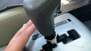 2010 Hyundai Elantra transmission not engaging | how to get to the shifter cable