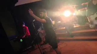 Fue ayer - Lo inconmovible (version acustico)
