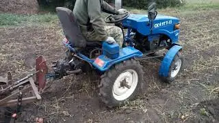 Испытываю  картофелекопалку на Скаут Т 15
