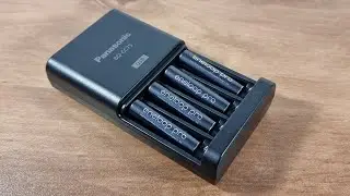 Panasonic eneloop pro AA and AAA Battery Charger Unboxing