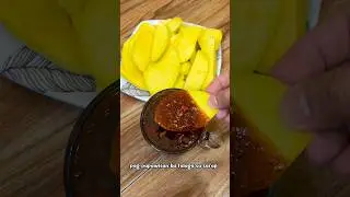 Mangga with bagoong sauce #bagoongalamang #mangganghilaw  #manggawatbagoong #manggaAtbagoongSauce