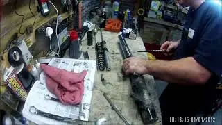 GSXR 600 Replacing the Fork seals and Oil