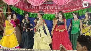 कोरस पर ग्रुप डांस वीरेंद्र,अमित,शंकर,पुन्नू,और,रंजीत डांसर पाठक की नौटंकी अंबेडकरनगर 8948997015 