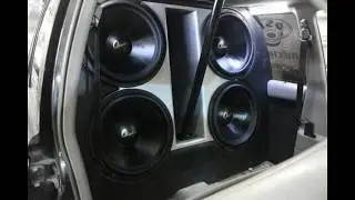 Bass Mekanik  King of Bass