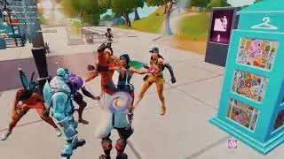 I went into PARTY ROYALE as Double Helix and did LAVISH! (Fortnite: Party Royale)