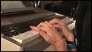 &laquo;Rosaire Break Down&raquo; au piano et &agrave; l'envers svp! (2010)