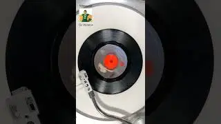 Michael Jackson - Beat It (1983)