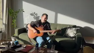 Colter Wall if he was bald 