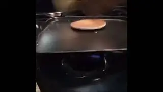 guy making pancakes then he freaking dies #memes #shorts
