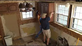Kitchen Demolition - Removing the Cabinets