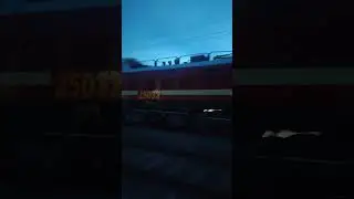 WAP-4 moving light #subscribe #railography #trainvideo #indianrailways #raillovers #wap4