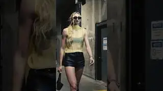 😍 Cameron Brink, Kelsey Plum, Rickea Jackson, LA Sparks tunnel outfits | WNBA women's basketball