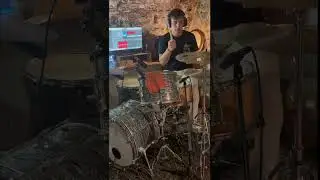 The Pretender- foo fighters (audition M.A.I)