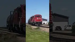 SD30ECO&rsquo;s idling in Vulcan, AB.