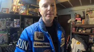 Radical Reseller Vlogs: Sold The Vintage Puffer Jacket!