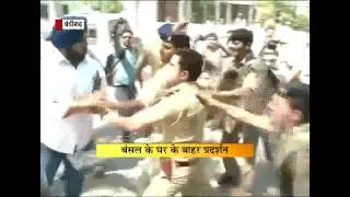 Railway Bribery - ABVP Stages Protest Outside Railway Minister PK Bansal's Residences
