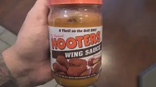Hooters Hot Wing Sauce Review - WE Shorts