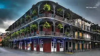 Luxury New Orleans French Quarter Ambience | Moving Sky, Rain & Jazz Lo-Fi Music | 4K Meditation 🌧️🎷
