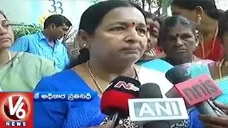 Jayalalithaa's Health Bulletin | CM Responding Well To Treatment : Apollo Doctors | V6 News