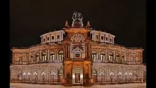 Semperoper. Opera House in Dresden, Germany.