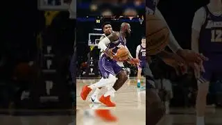 Giannis SHUTS DOWN LeBron in the Final Seconds