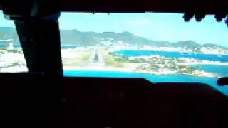 Boeing 747 KLM landing Sint-Maarten