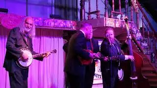 Jussi Syren And The Groundbreakers: Working on a Building (Jurgen Biller on banjo)