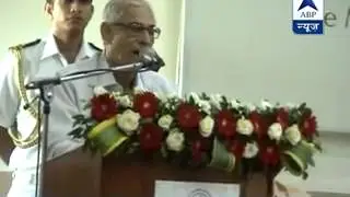 Modi speaks language of the Vedas l Gujrat Governor OP Kohli lavishes praise on Modi