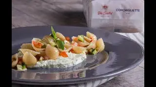 Insalata di Conchigliette con verdure estive e spuma di burrata al limone
