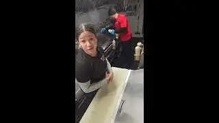 Live streaming of Grubnight Food Truck