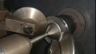 Stainless steel funnel spinning machine