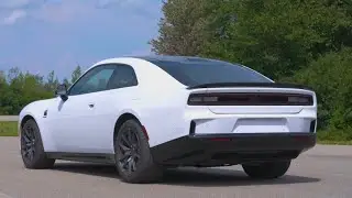 NEW 2025 Dodge Charger Daytona Scat Pack with Fratzonic Chambered Exhaust - Best Sounding Electric?