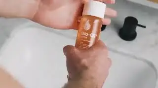 Bio-Oil&reg; Skincare Oil - For scars and stretch marks