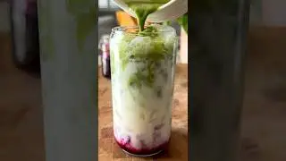 Iced Blueberry Matcha Latte #matchalatte #icedmatcha