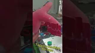 Tagging machine for toys #taggingmachine #tagginggun #machine #handtag#tagtool