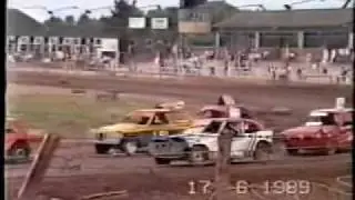 More Saloon stocks bombers at Long Eaton Stadium