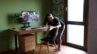sixay furniture - UPP! - height-adjustable desk