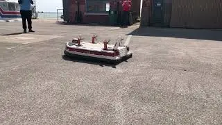 Mark Porter shows his amazing SRN4