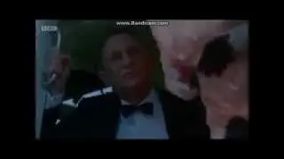 Opening Ceremony 2012 Queen Elizabeth II Skydiving with James Bond