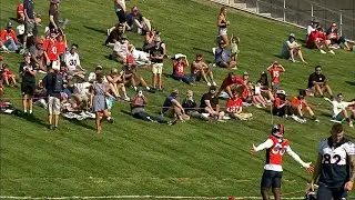 Von Miller Welcomes Fans Back By Leading Group Clap To Start Practice