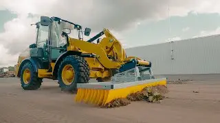 bema MultiClean &ndash; versatile push brooms for agricultural, industrial and municipal use