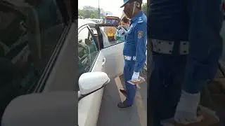 Aunty vs Police