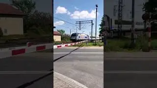 EU44-005 Berlin-Warszawa-Express przelot przez Opalenicę #pkp #pociąg #pociągi #intercity #poznań