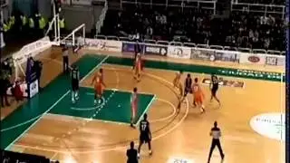 Braydon Hobbs #23 (in black) Caceres vs Corvna LEB GOID