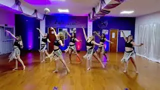 Baid Annak- Mario Kirlis// Nyla Iman junto al Ballet Aneesa Badi'a