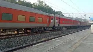 Train 🚃🚂 running status real thinking one track then you will success ❤️