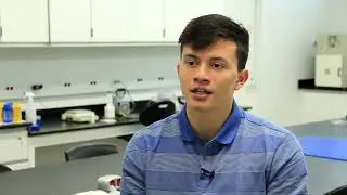 Meet Juan, award-winning distinguished graduate in Biomedical Engineering.